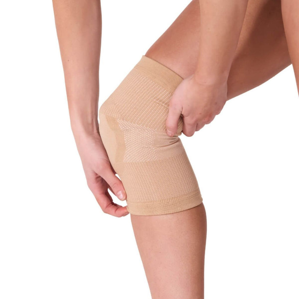 Capezio Gel Kneepad with Contoured Cushioning for Dance