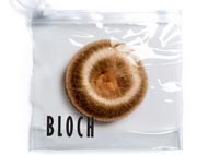bloch-medium-hair-donut-auburn-30110s.jpg